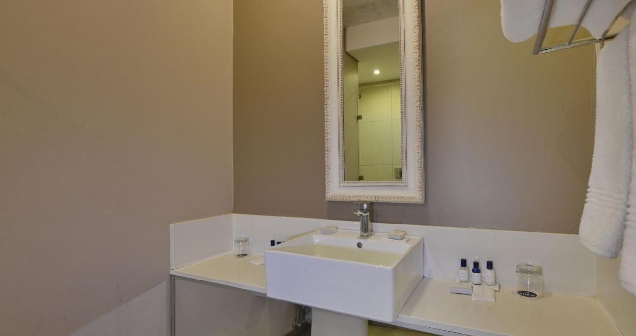 Anew Hotel Hatfield Pretoria Ngoại thất bức ảnh