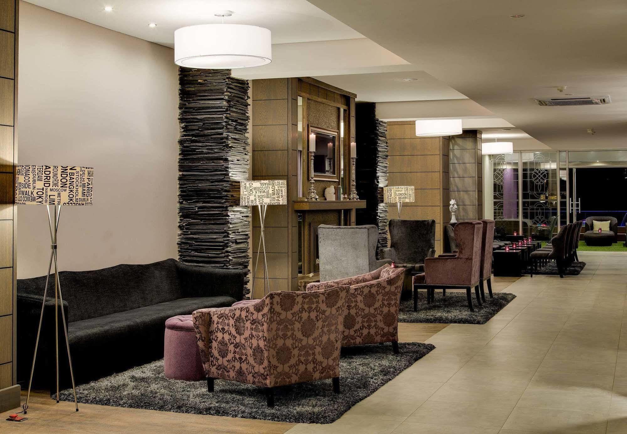 Anew Hotel Hatfield Pretoria Ngoại thất bức ảnh