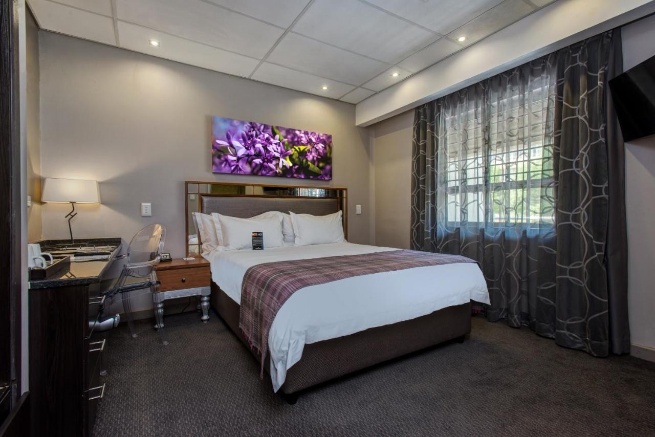 Anew Hotel Hatfield Pretoria Ngoại thất bức ảnh